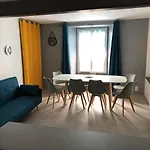 Joli A Proche Du Lioran Cantal *